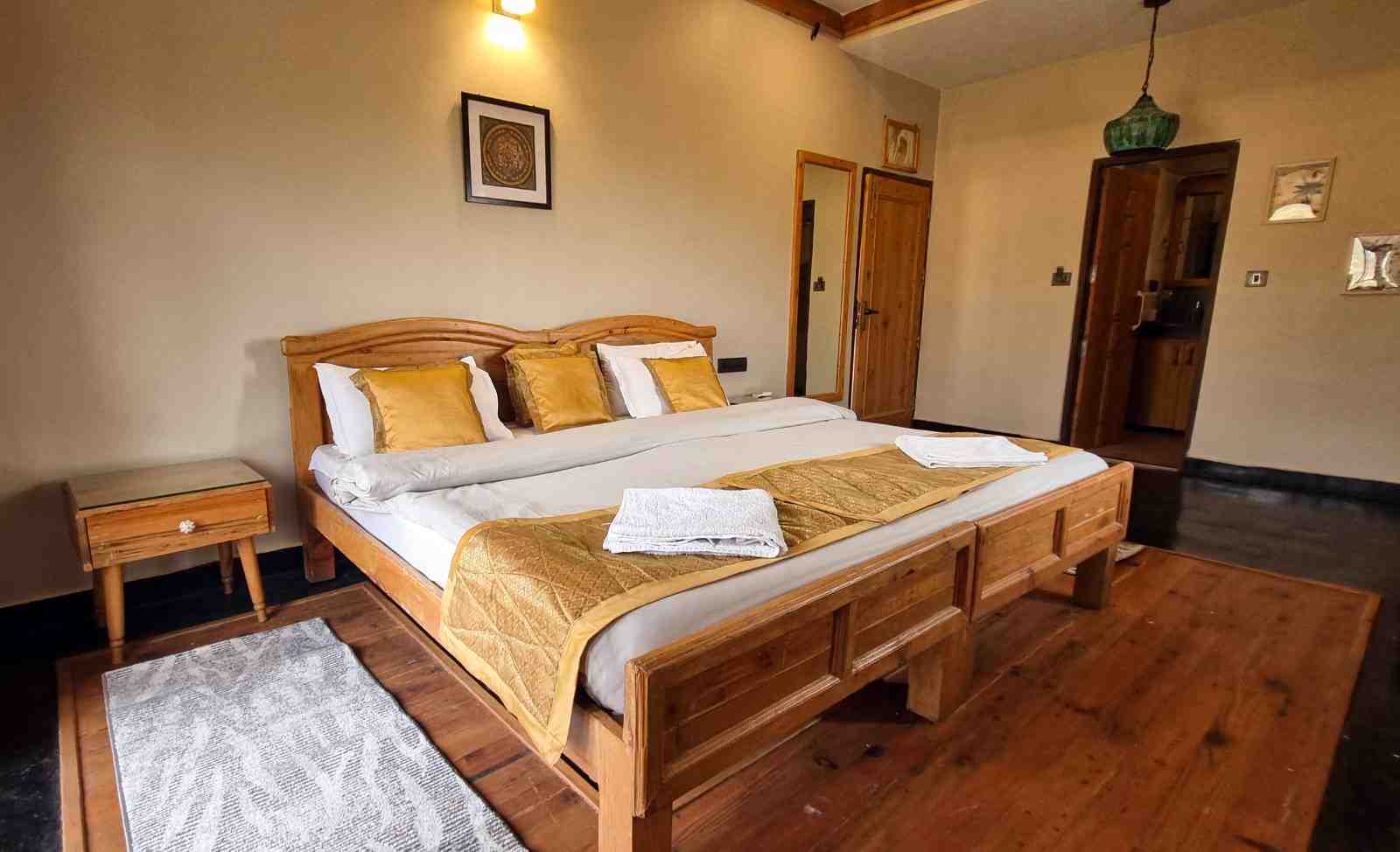 meera-room-4